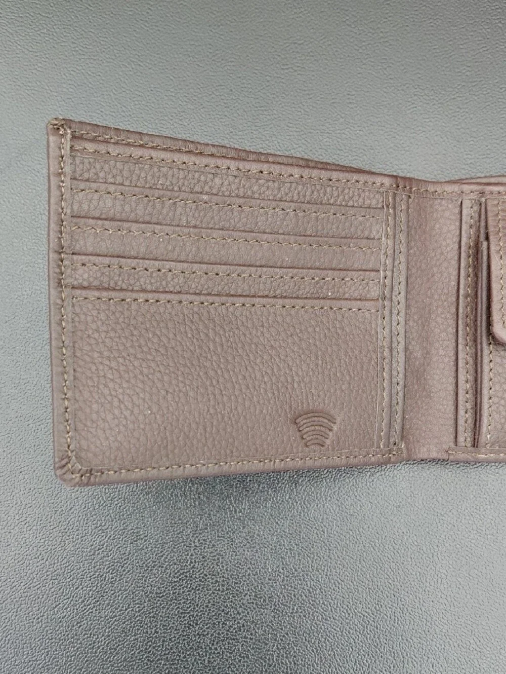 Classic Pebbled Leather Bi-Fold Wallet in Light Taupe